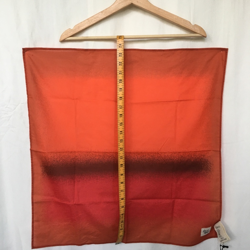 TBCo x abisola omole cotton bandana scarf - red ombre - Picture 6 of 13